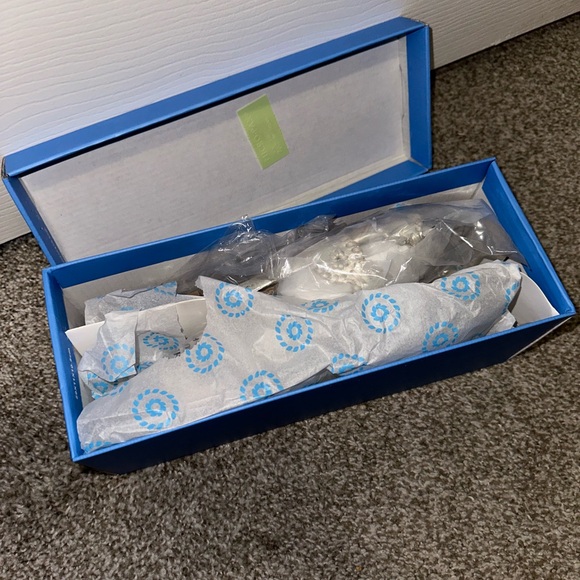 Jack Rodgers Mini Lauren Slide Platinum size 8 - Picture 3 of 6